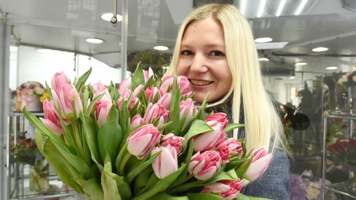Всё о том, как не потратиться впустую на цветы к 8 марта