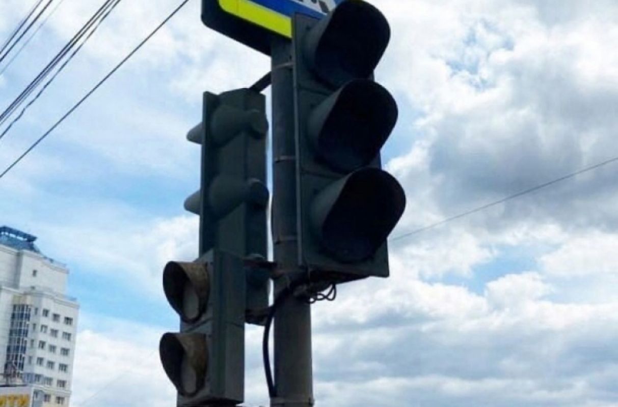 В Липецке на улице Гагарина не работают светофоры | 11.04.2022 | Липецк -  БезФормата