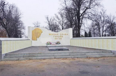 В Липецке приведут в порядок памятник Героям на Сокольском кладбище 