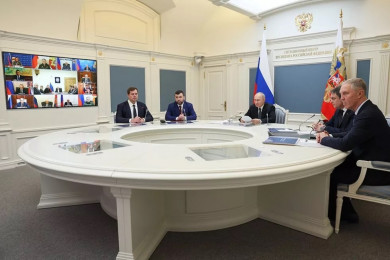 Вице-премьер РФ отметил работу Липецкой области по восстановлению ДНР 
