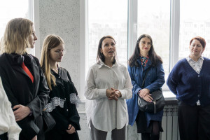 Депутаты побывали в Школе креативных индустрий 