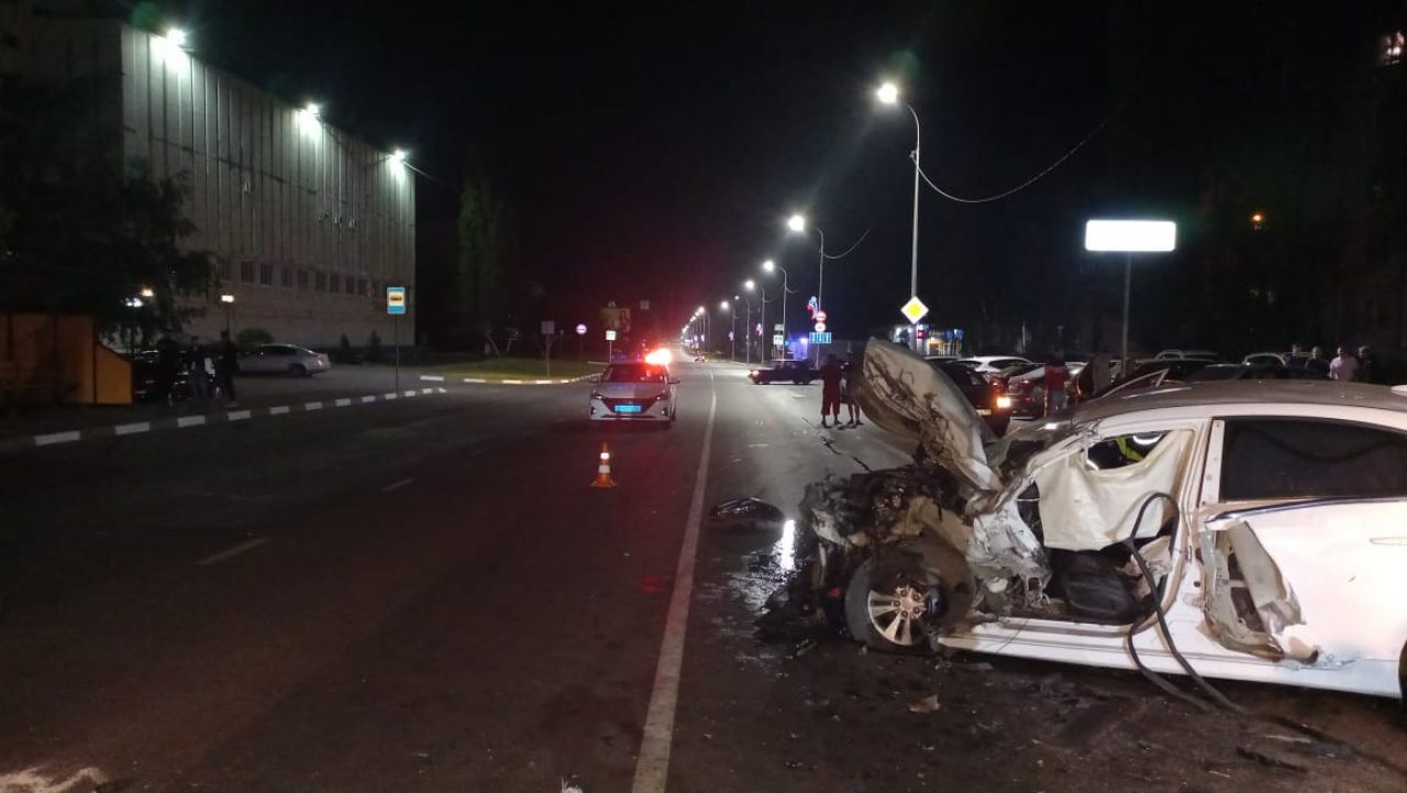 23-летний водитель после ДТП в Грязях звал маму - Новости Липецка