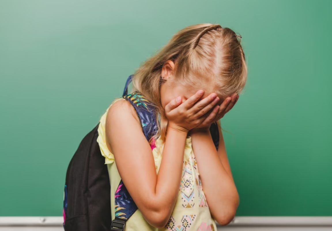 Семиклассница отбила маленькую сестру у педофила