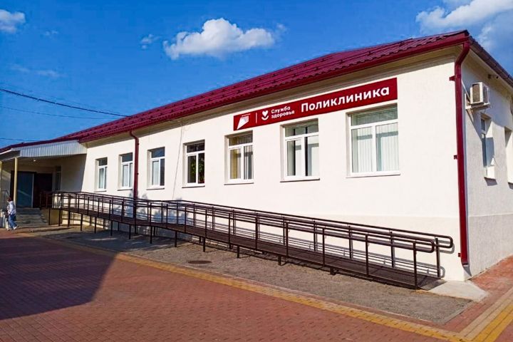 Жители Хлевенского района будут ходить в отремонтированную поликлинику