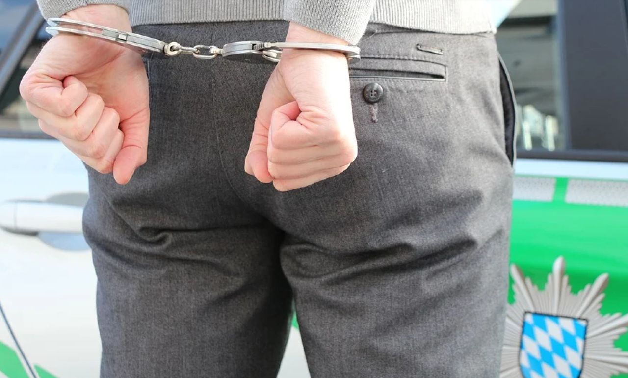 Липчанин едва не забил шумного незнакомца самодельными нунчаками