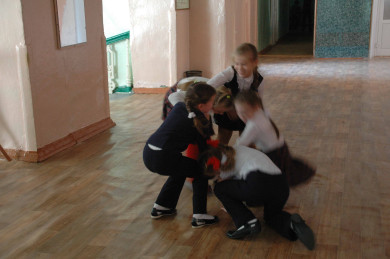 Как распознать буллинг: признаки и причины травли