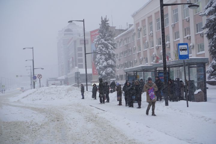 В Липецкой области из-за непогоды отменили межмуниципальные автобусы
