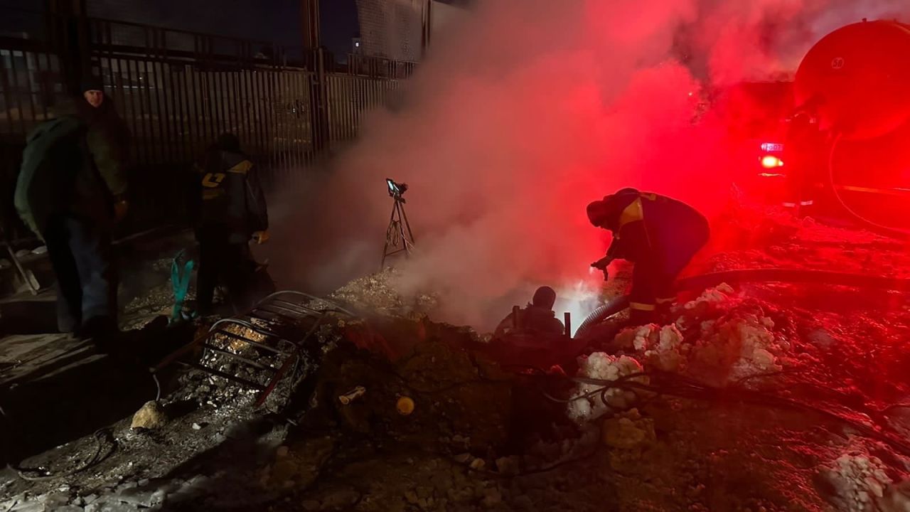 42 многоэтажки в Липецке остаются без тепла из-за повторного порыва на  теплосетях - Новости Липецка