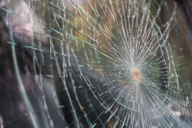 Дроны-камикадзе атаковали автобусы на трассе в Черноземье — пострадали два человека