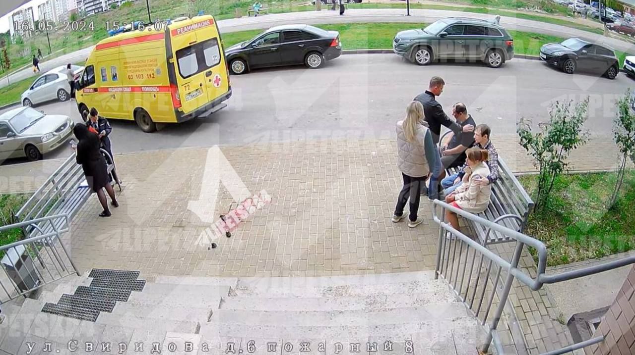 Выпавшая из окна 13-летняя школьница могла подвергаться травле со стороны учеников
