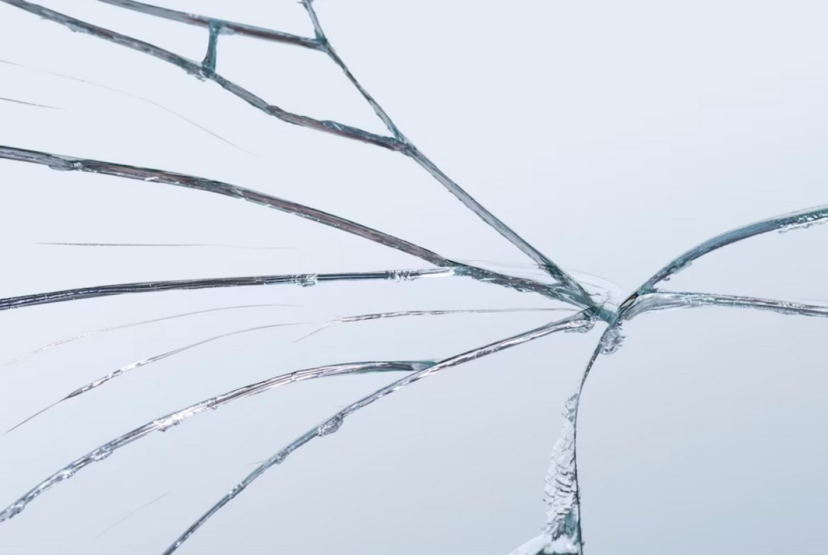 Украинский снаряд попал в&nbsp;жилой дом в&nbsp;Черноземье: есть раненые