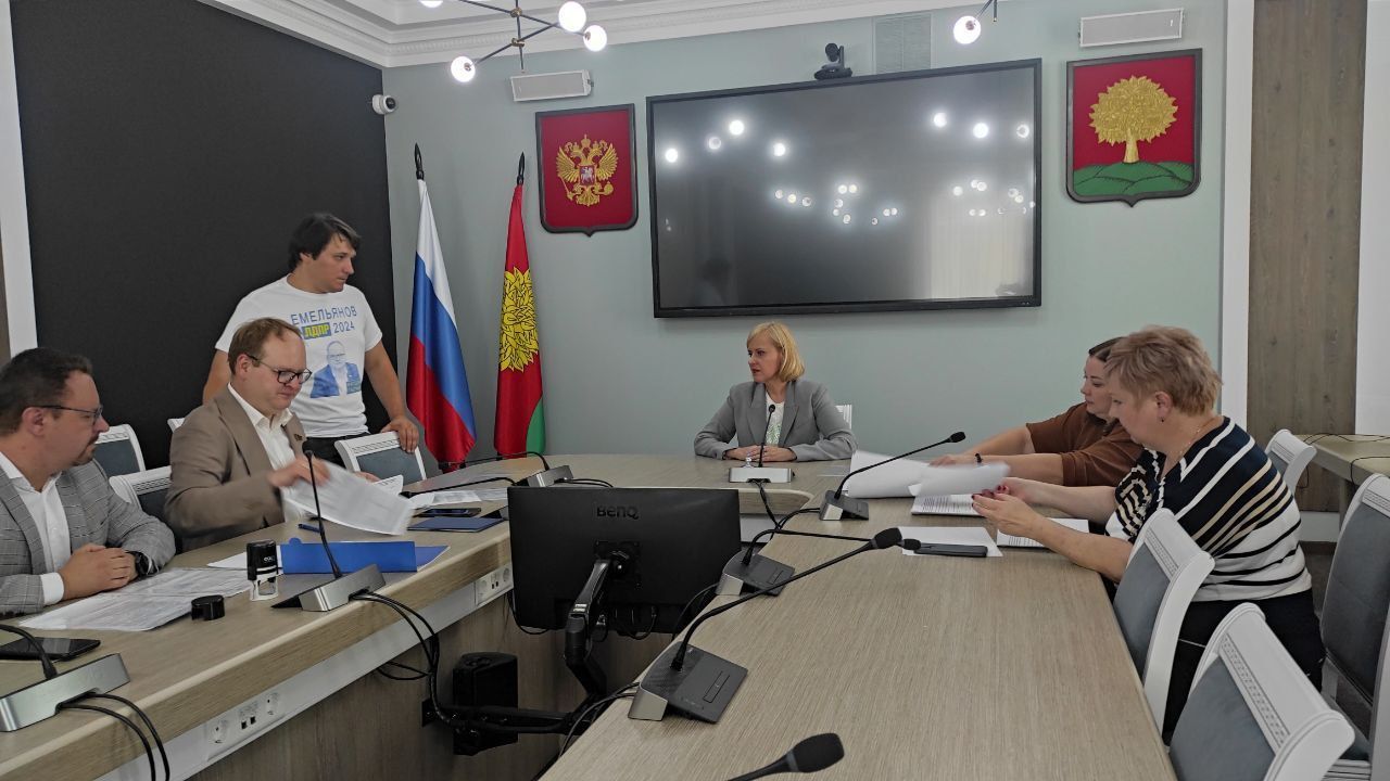 Главный липецкий либерал-демократ Анатолий Емельянов метит в губернаторы
