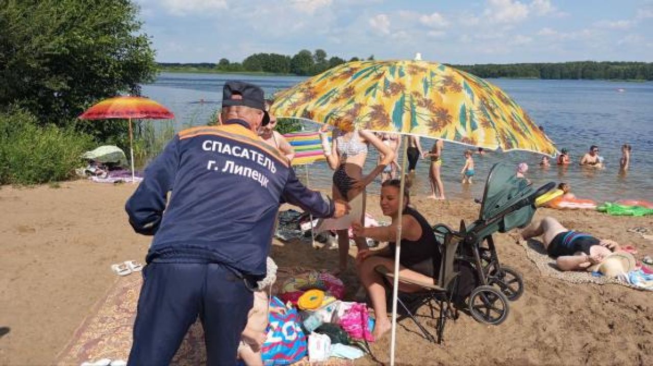 Власти Липецкой области приняли решение штрафовать купальщиков в неположенных местах