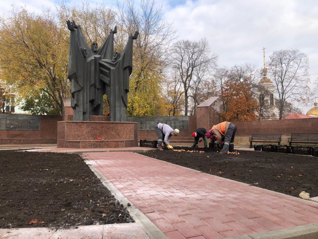 Липецк готовят к майским праздникам в конце октября