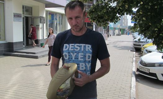 Липчанин, отчаявшись получить деньги от ООО «СУ-5 трест «Липецкстрой-М», решил сжечь себя у стен администрации