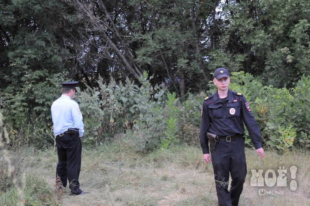 воронежский маньяк 2020 года. воронежский маньяк. андрей ролдугин маньяк воронеж. маньяк напал на девочку в подъезде. следователи.