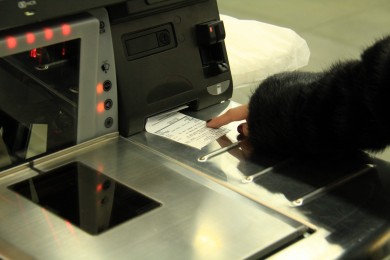 Пенсию из-за праздника липчане начали получать раньше