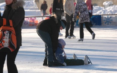 В Липецке начали заливать катки, несмотря на грядущее потепление