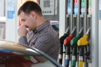 В Липецке бензин дорожает в 20 раз быстрее, чем до выборов