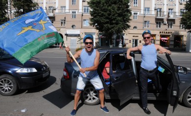 В Липецке праздновать День ВДВ будут до вечера в Нижнем парке