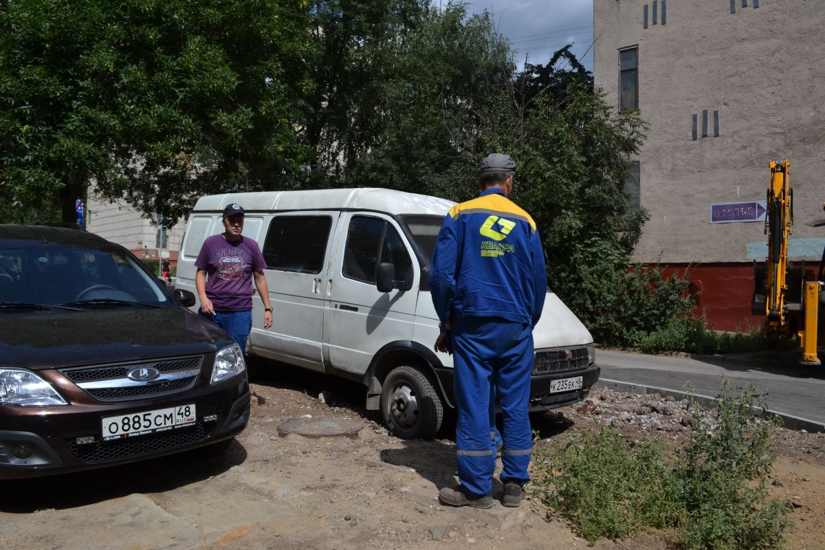 «Трубы поменяли, засыпали мусором и уехали»