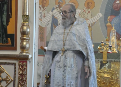 В Липецке полковник стал священником и молится за «бесчадных»