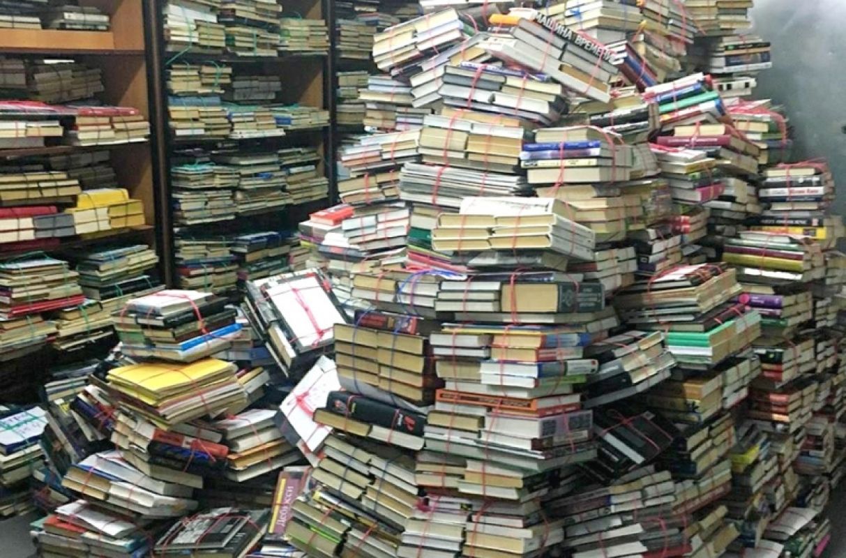 библиотека закрыта. библиотека закрывается. библиотека закрывается. закрытие библиотеки рисунок. закрытые библиотеки.