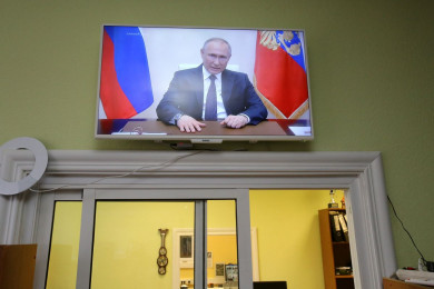 Путин сообщил, что Россия прошла пик заболеваемости коронавирусом